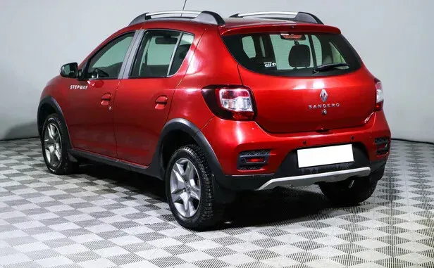 Renault Sandero, II Рестайлинг — фото 4