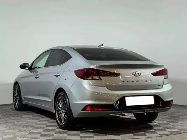 Hyundai Elantra, VI (AD) Рестайлинг — фото 7