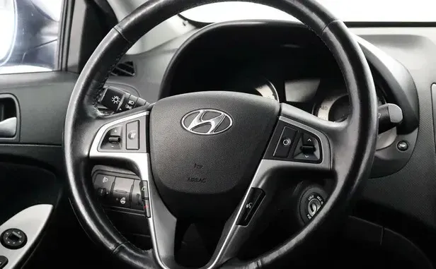 Hyundai Solaris, I Рестайлинг — фото 5