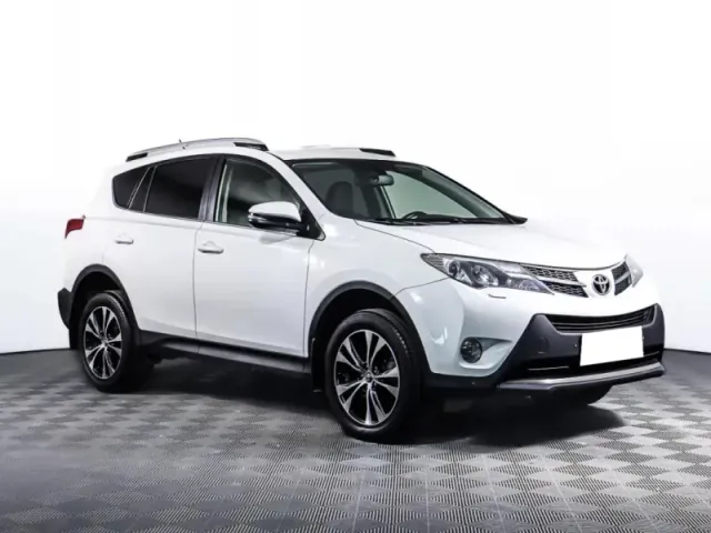 Toyota RAV4, IV (XA40) — фото 3
