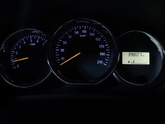 Renault Logan, II Рестайлинг — фото 9