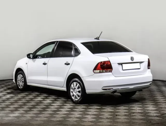 Volkswagen Polo, V Рестайлинг — фото 7