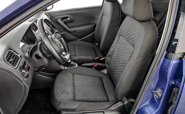 Volkswagen Polo, V Рестайлинг — фото 7