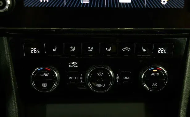 Skoda Superb, III — фото 9
