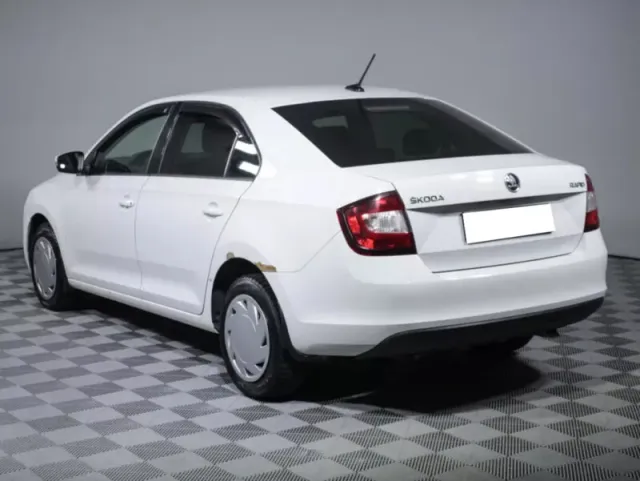 Skoda Rapid, I Рестайлинг — фото 7