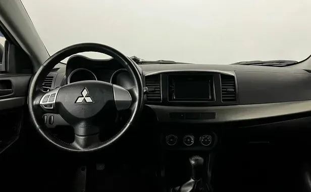 Mitsubishi Lancer, X Рестайлинг — фото 5