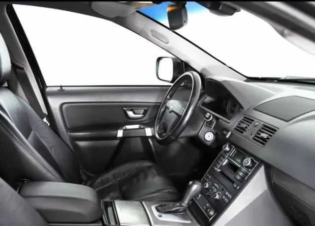 Volvo XC90, I Рестайлинг — фото 4