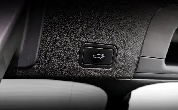 Geely Tugella, I — фото 16
