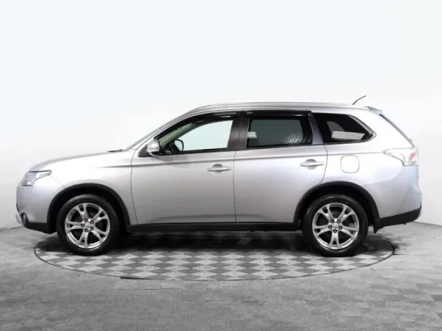 Mitsubishi Outlander, III Рестайлинг — фото 8