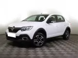 Renault Logan, II Рестайлинг — фото 1