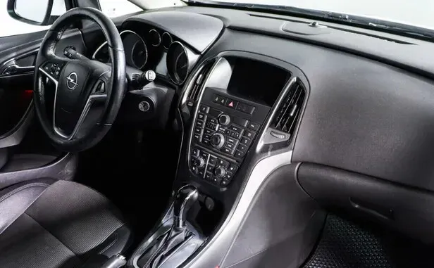Opel Astra, J Рестайлинг — фото 7