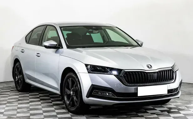 Skoda Octavia, IV (A8) — фото 3