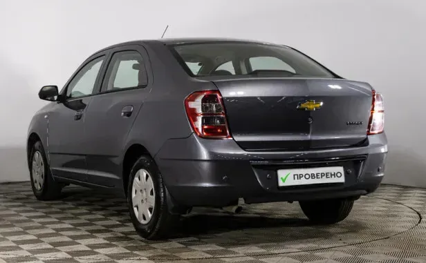 Chevrolet Cobalt, II Рестайлинг — фото 4