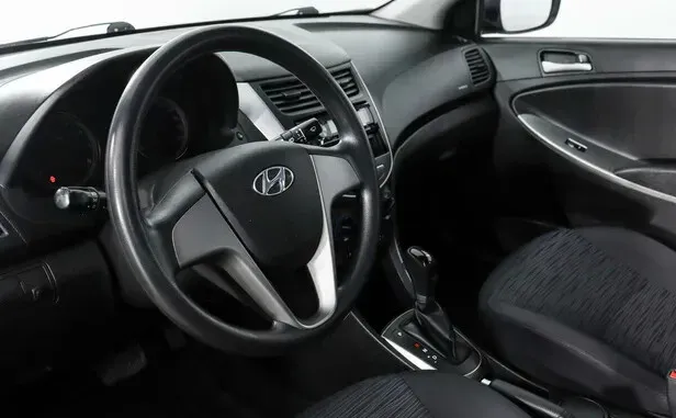 Hyundai Solaris, I Рестайлинг — фото 5