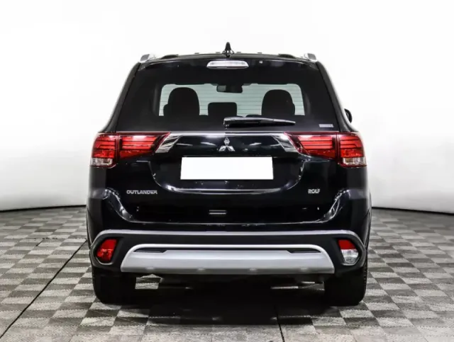 Mitsubishi Outlander, III Рестайлинг 3 — фото 6