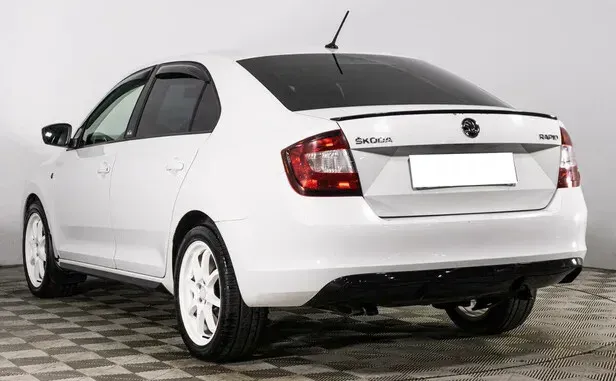 Skoda Rapid, I — фото 4