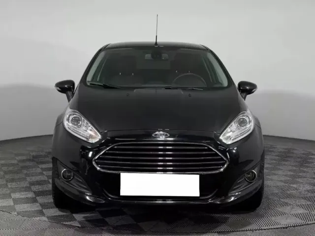 Ford Fiesta, Mk6 Рестайлинг — фото 2