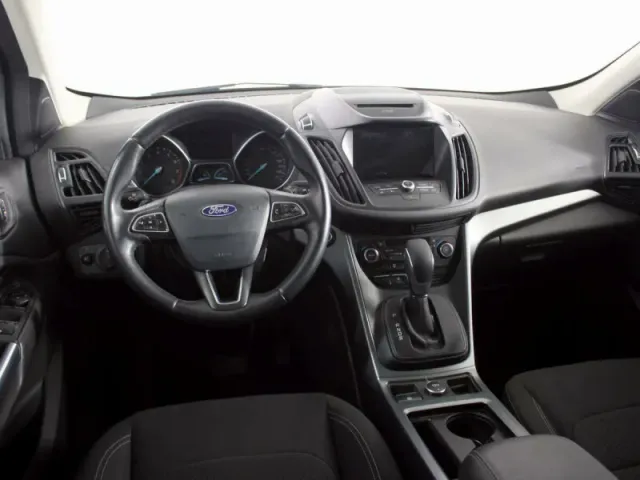 Ford Kuga, II Рестайлинг — фото 6