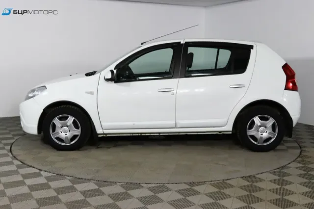 Renault Sandero, I — фото 2