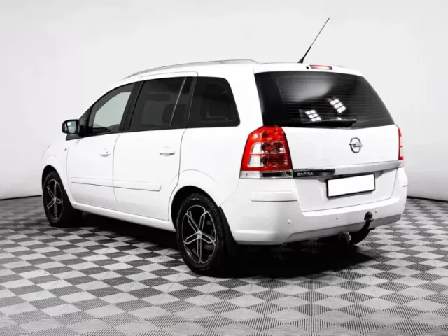 Opel Zafira, B Рестайлинг — фото 6