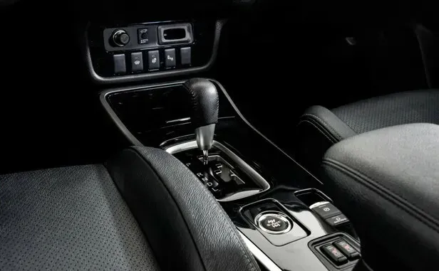 Mitsubishi Outlander, III Рестайлинг 2 — фото 10