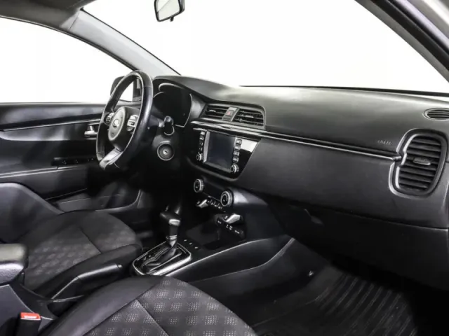 Kia Rio, IV — фото 15