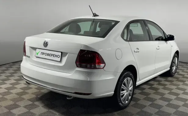Volkswagen Polo, V Рестайлинг — фото 2