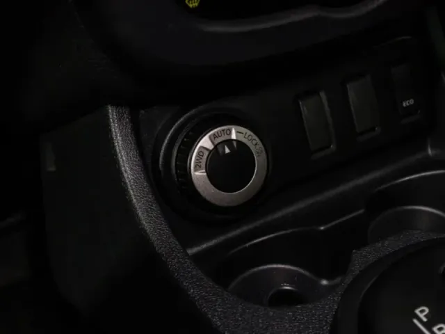 Renault Duster, I Рестайлинг — фото 17