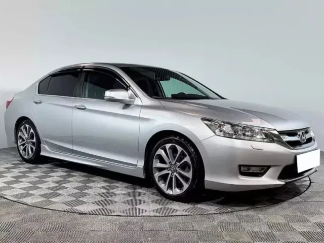 Honda Accord, IX — фото 3