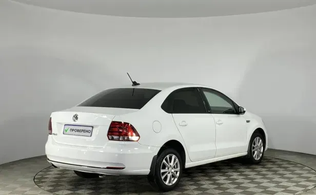 Volkswagen Polo, V Рестайлинг — фото 2
