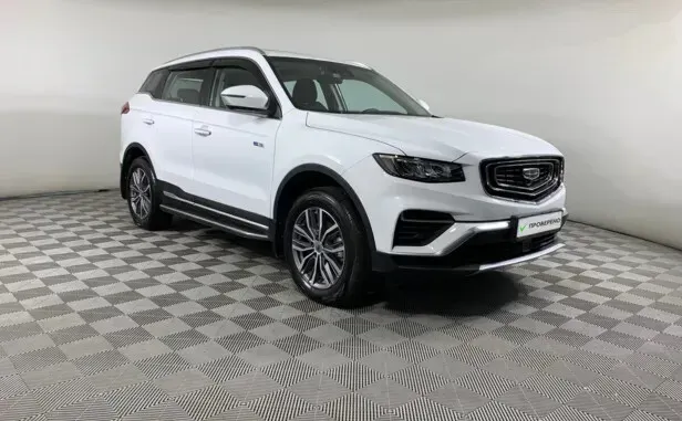 Geely Atlas Pro — фото 3