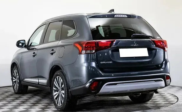 Mitsubishi Outlander, III Рестайлинг 3 — фото 4
