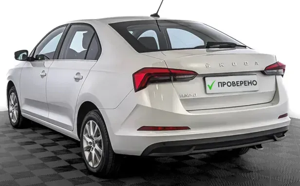 Skoda Rapid, II — фото 12