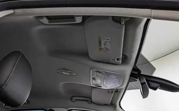 Ford Kuga, II Рестайлинг — фото 11