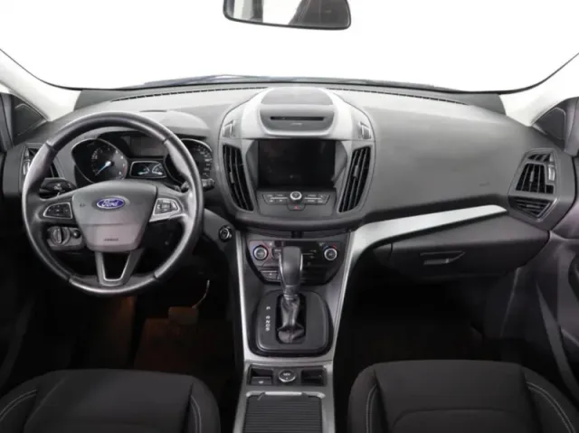 Ford Kuga, II Рестайлинг — фото 11