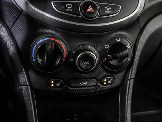 Hyundai Solaris, I Рестайлинг — фото 17