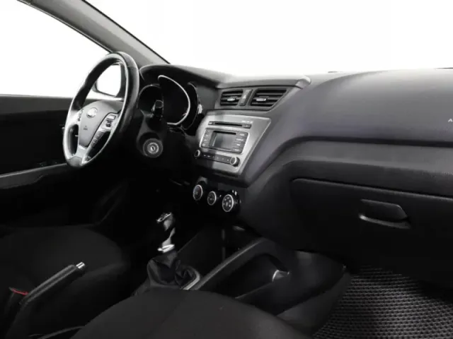 Kia Rio, III Рестайлинг — фото 7