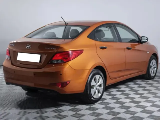 Hyundai Solaris, I Рестайлинг — фото 5
