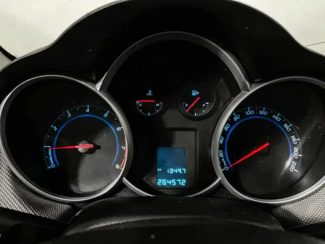 Chevrolet Cruze, I Рестайлинг — фото 11