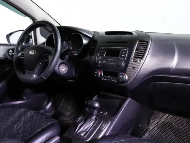 Kia Cerato, III — фото 11