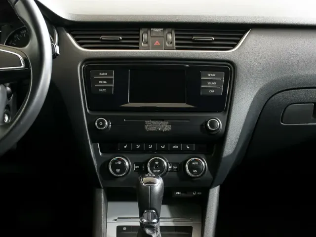 Skoda Octavia, III — фото 13