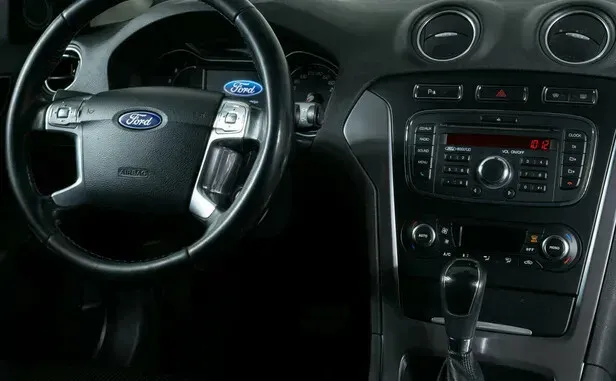 Ford Mondeo, IV Рестайлинг — фото 6