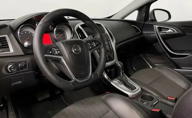 Opel Astra, J Рестайлинг — фото 6