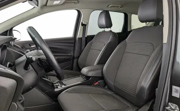 Ford Kuga, II Рестайлинг — фото 5