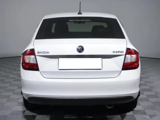 Skoda Rapid, I Рестайлинг — фото 6