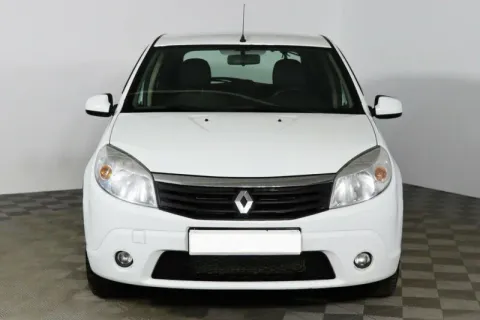 Renault Sandero, I — фото 1