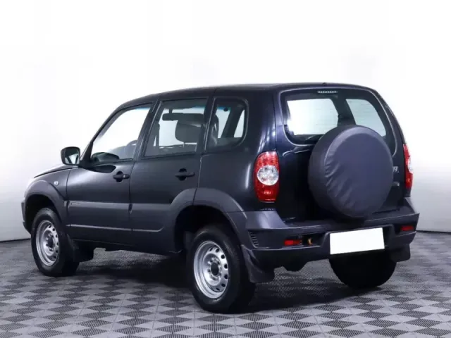 Chevrolet Niva — фото 7