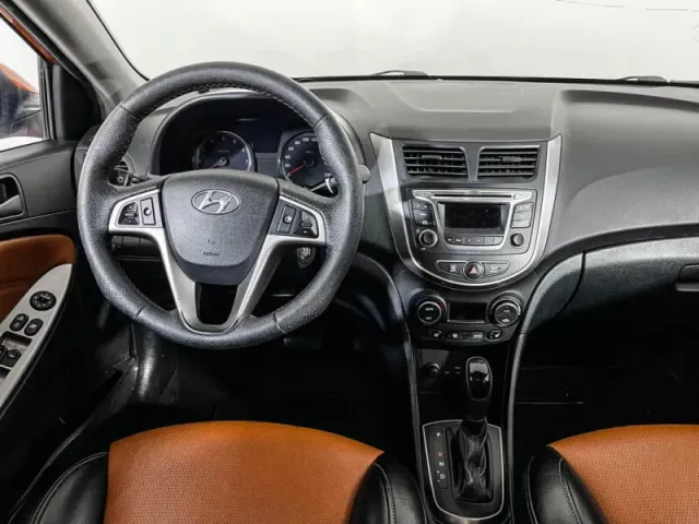 Hyundai Solaris, I Рестайлинг — фото 12