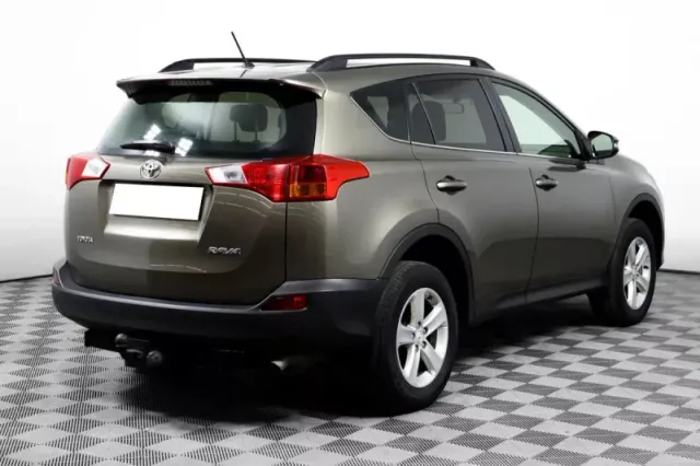 Toyota RAV4, IV (XA40) — фото 5
