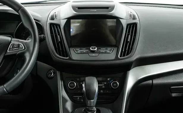 Ford Kuga, II Рестайлинг — фото 8